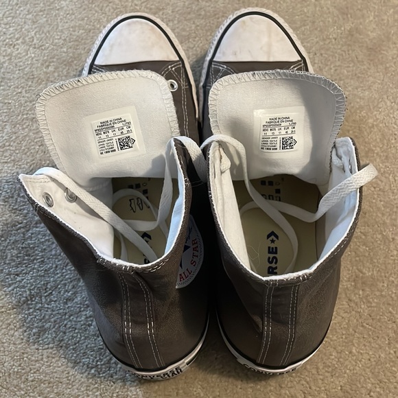 Chuck Taylor Allstar Mens 11/Wo’s 13 Unisex Hightop Converse - Picture 4 of 9